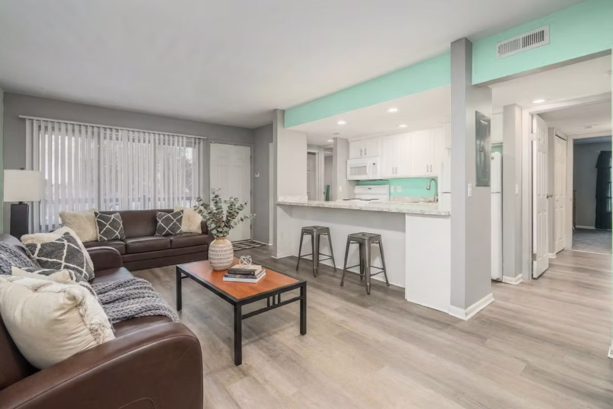 Campus Hill Apartments Amenities