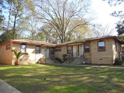 Campus Villas Apartments exterior
