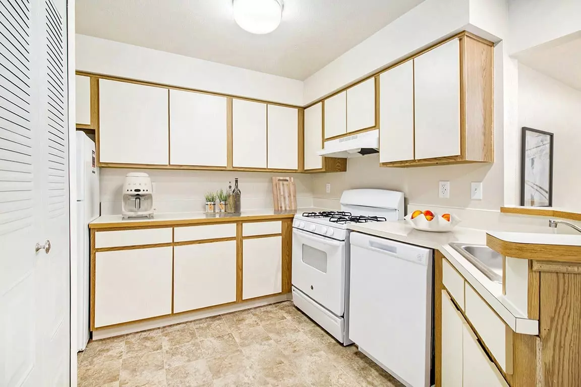 Canal Club Apartments Amenities