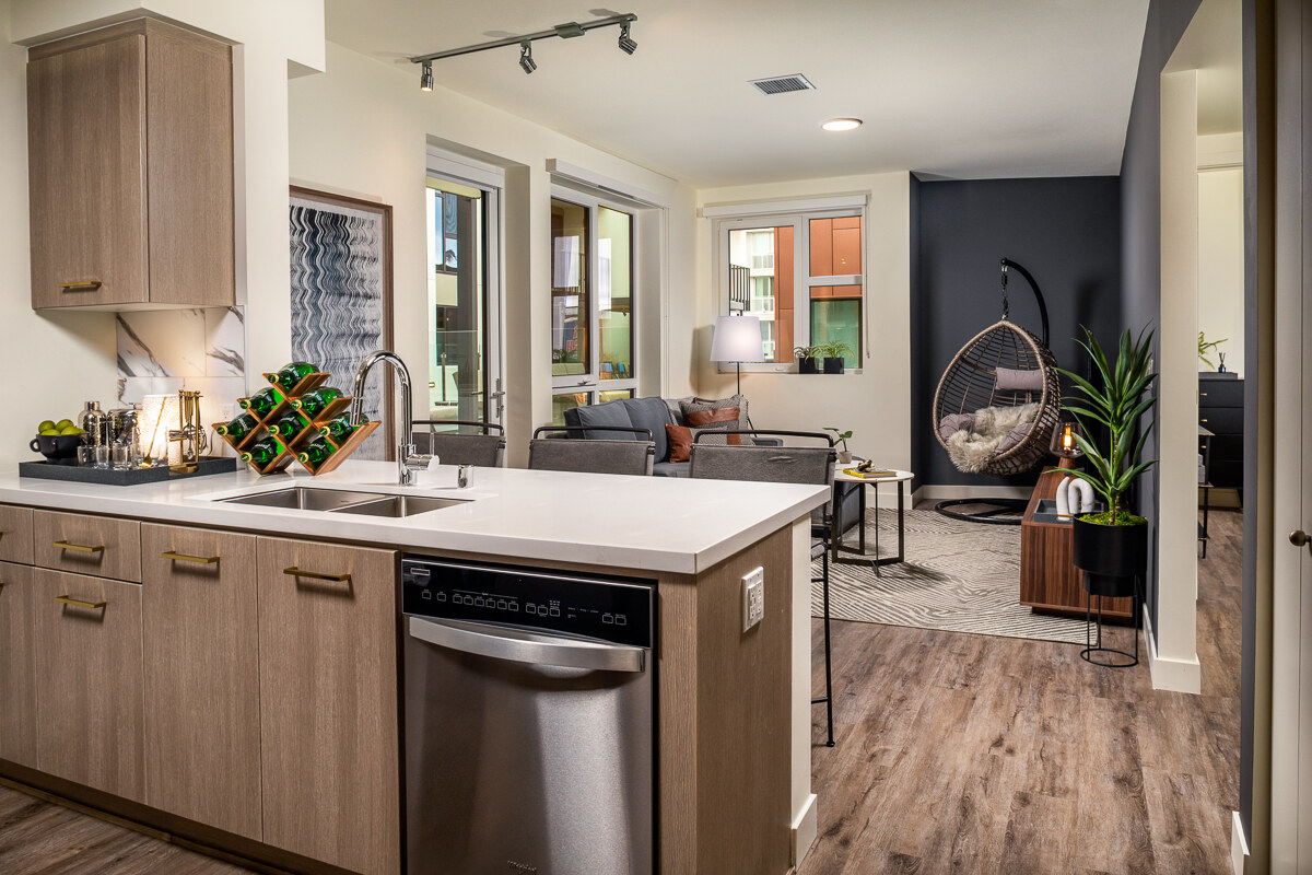Catherine Santa Monica Amenities