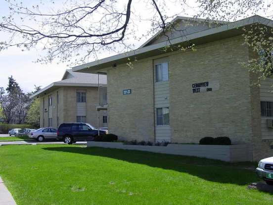 Cedarview West Apartments exterior