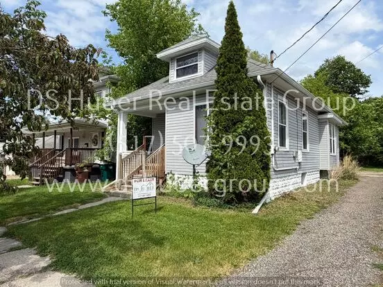 Cleveland Street Homes Lansing exterior