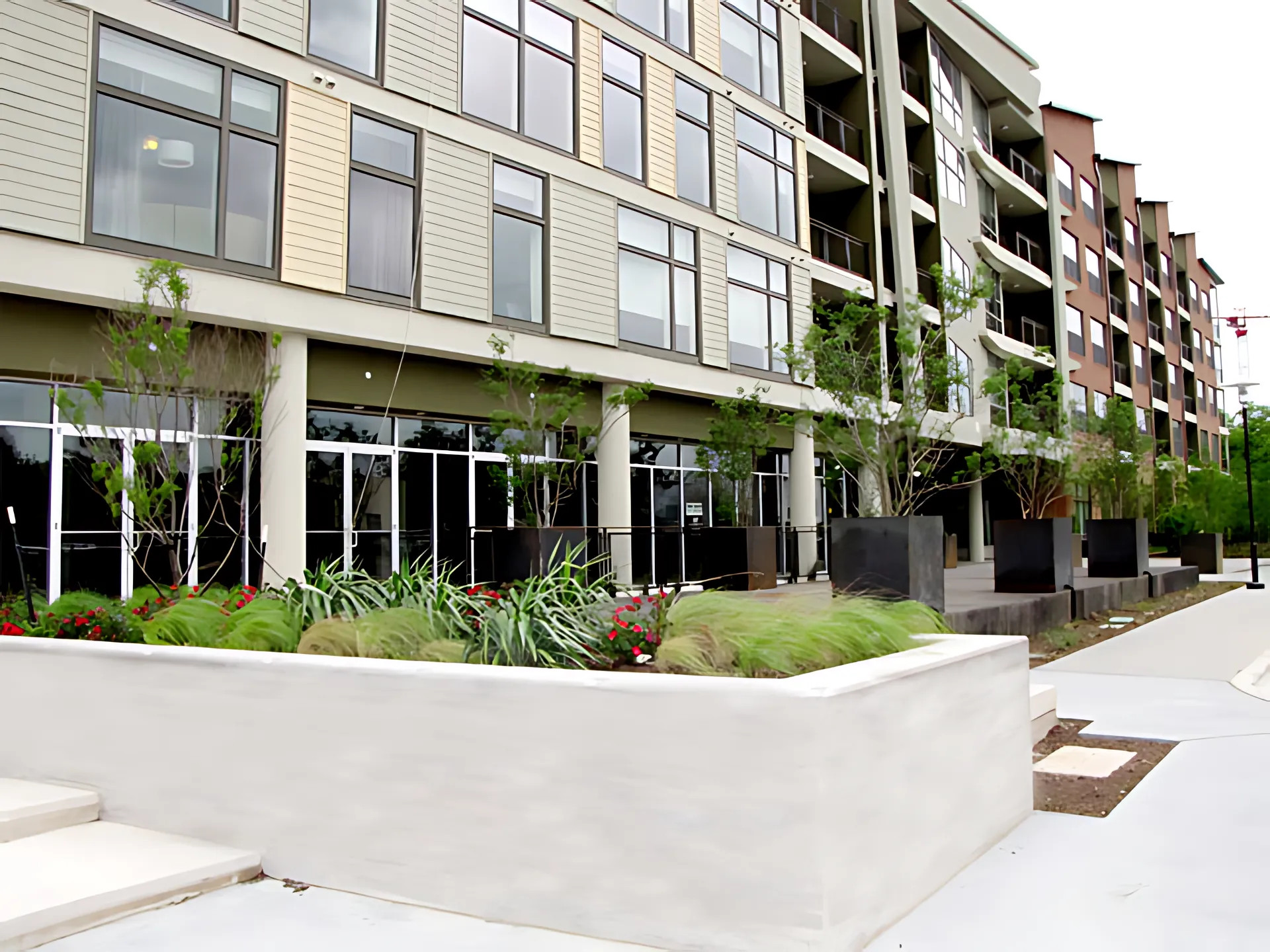 Cole Apartments exterior