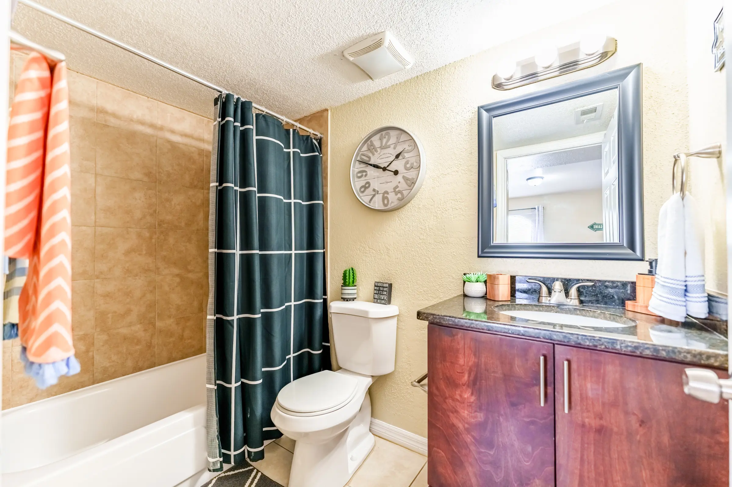 College Town @ USF Amenities