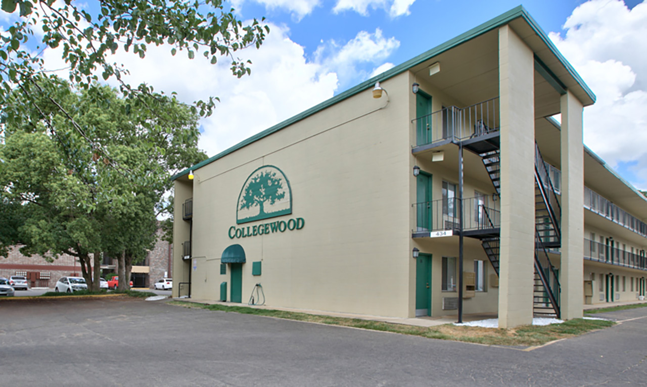 Collegewood Apartments Exterior