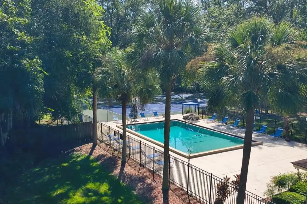 Creekwood Apartments Amenities