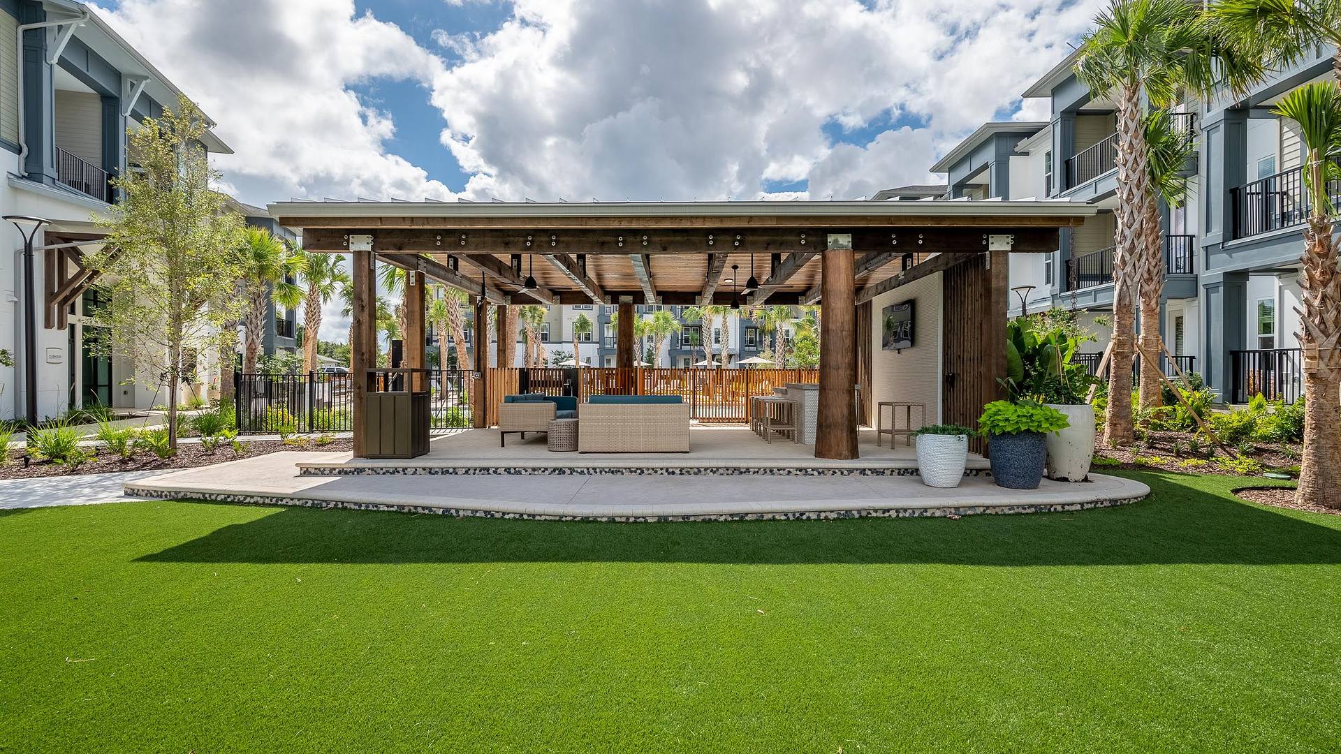 Cypress Longwood exterior