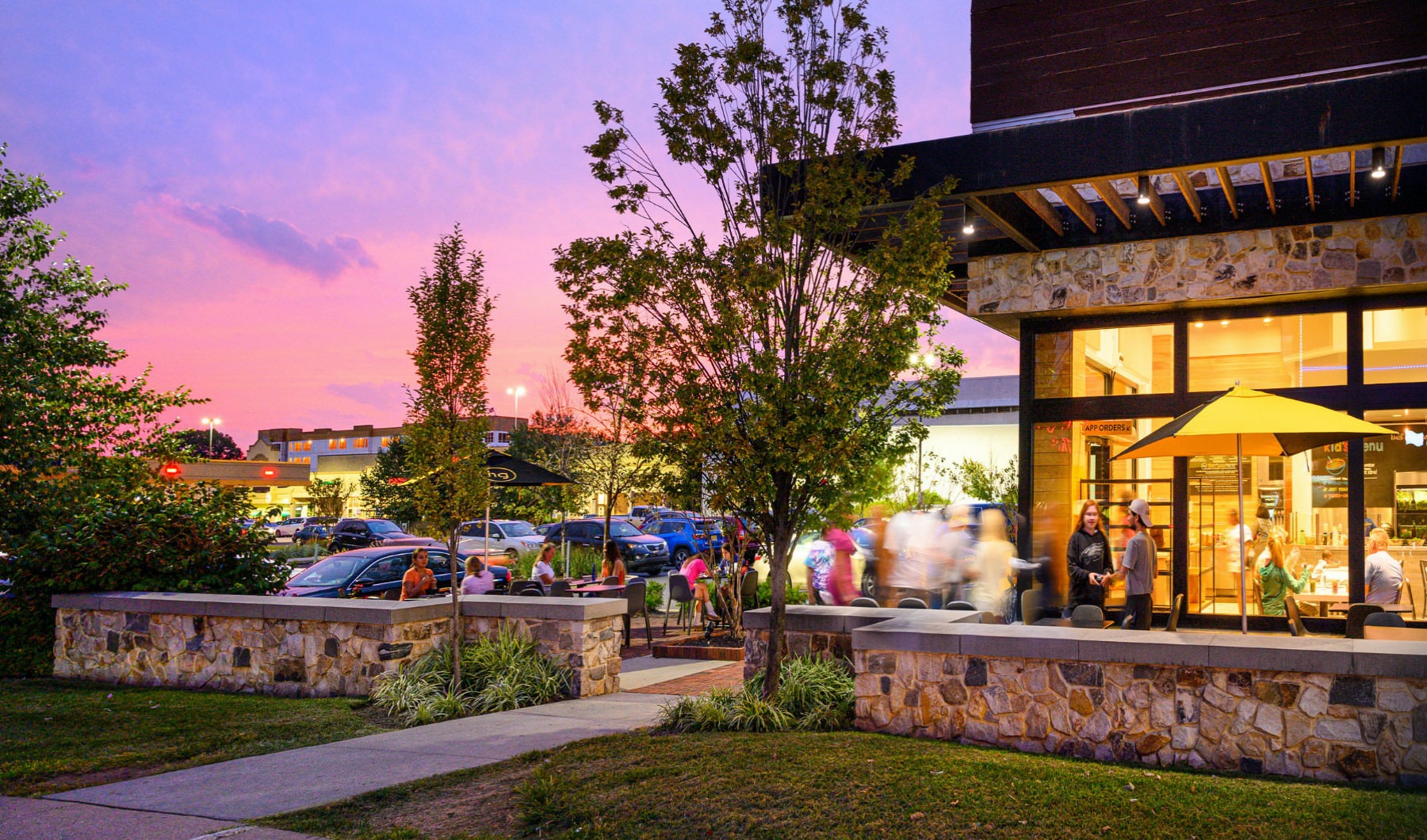 Delwyn Apartments Exterior
