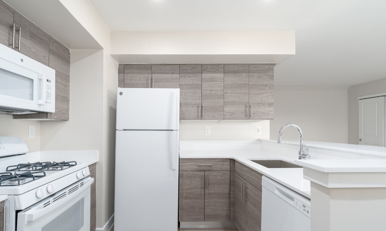 Donna Court Amenities