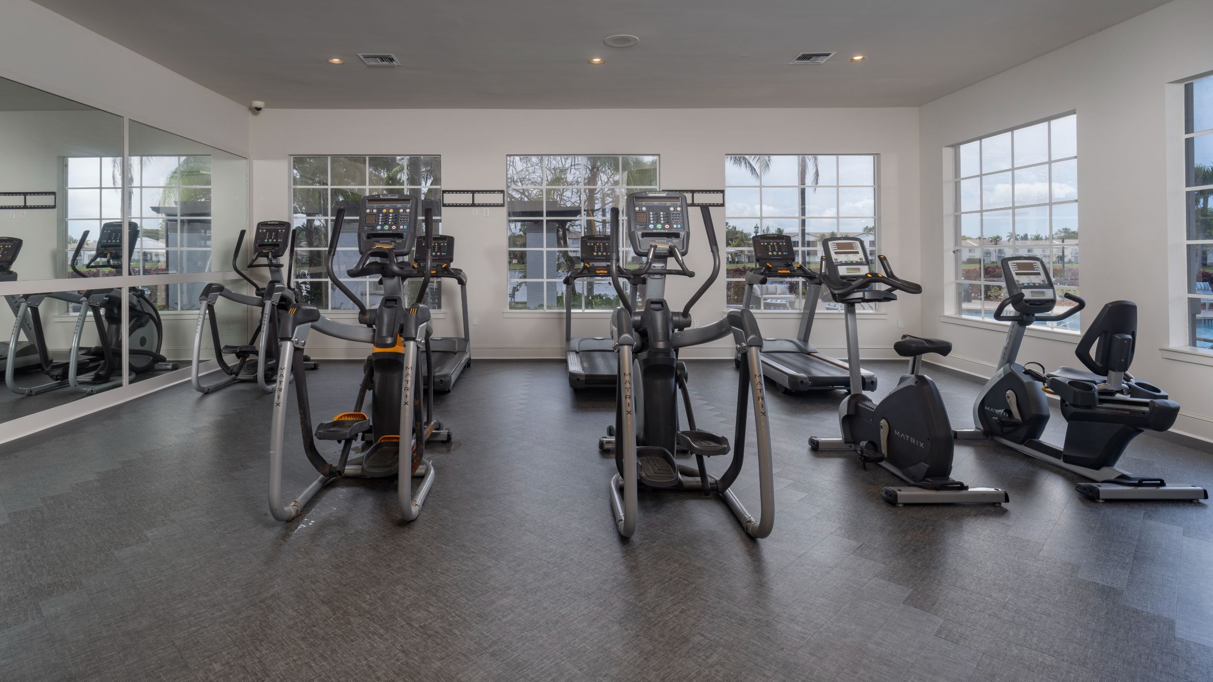 Doral West Apartments Amenities