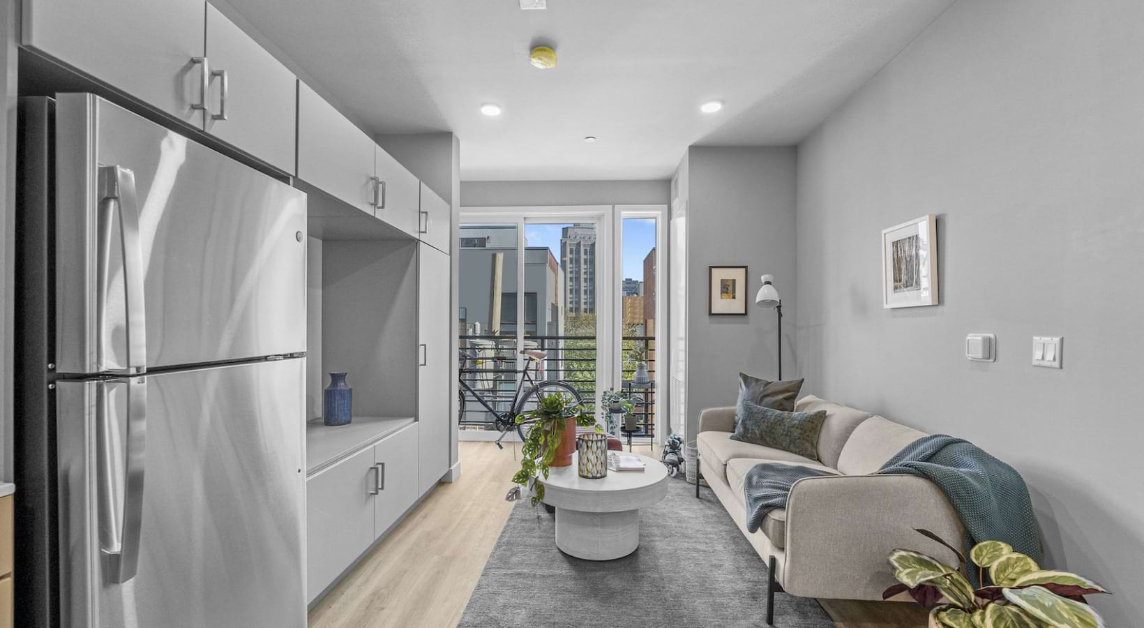 Edgewater Apartments Amenities