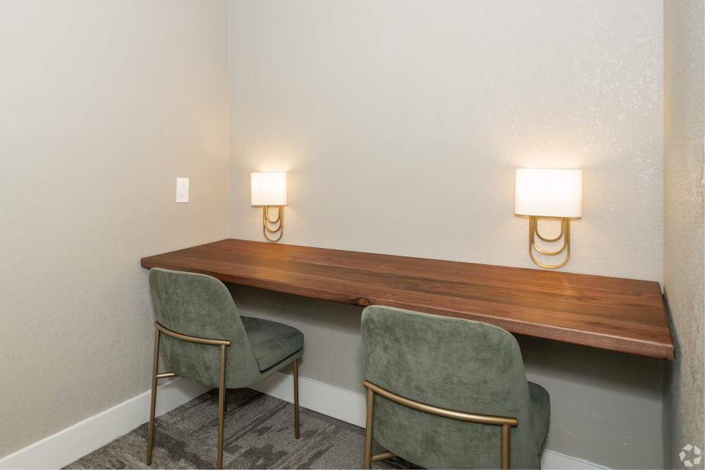 El Macero Apartments Amenities