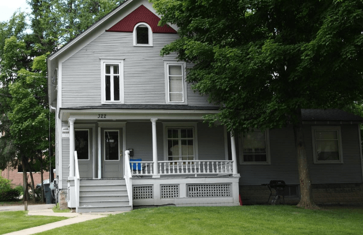 Elm Place Homes East Lansing Exterior