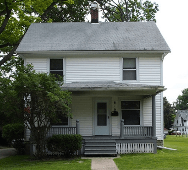 Evergreen Avenue Homes 610 Exterior