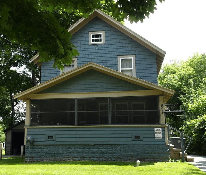 Forest Street Homes 654 exterior