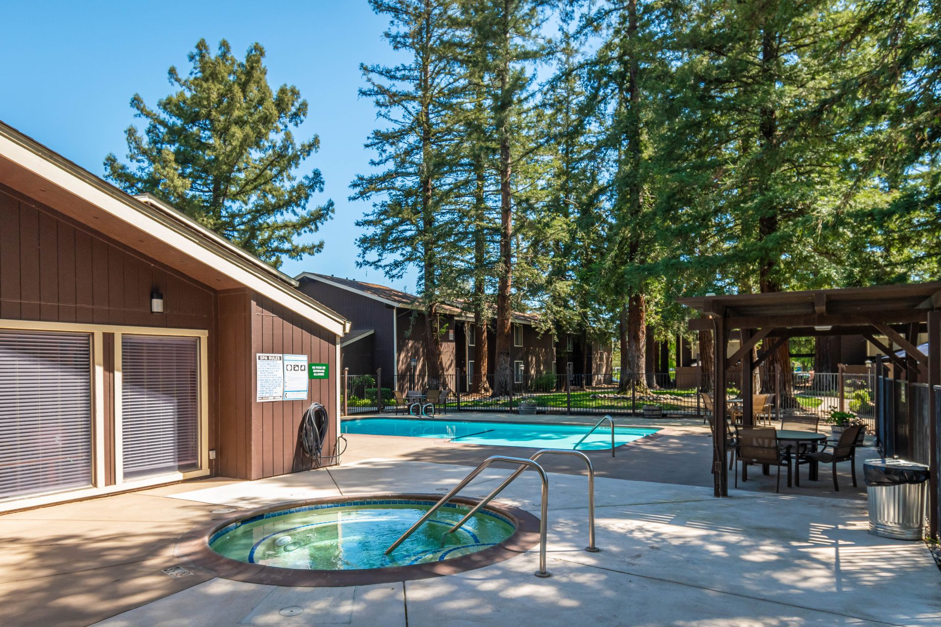 Fulton Woods exterior