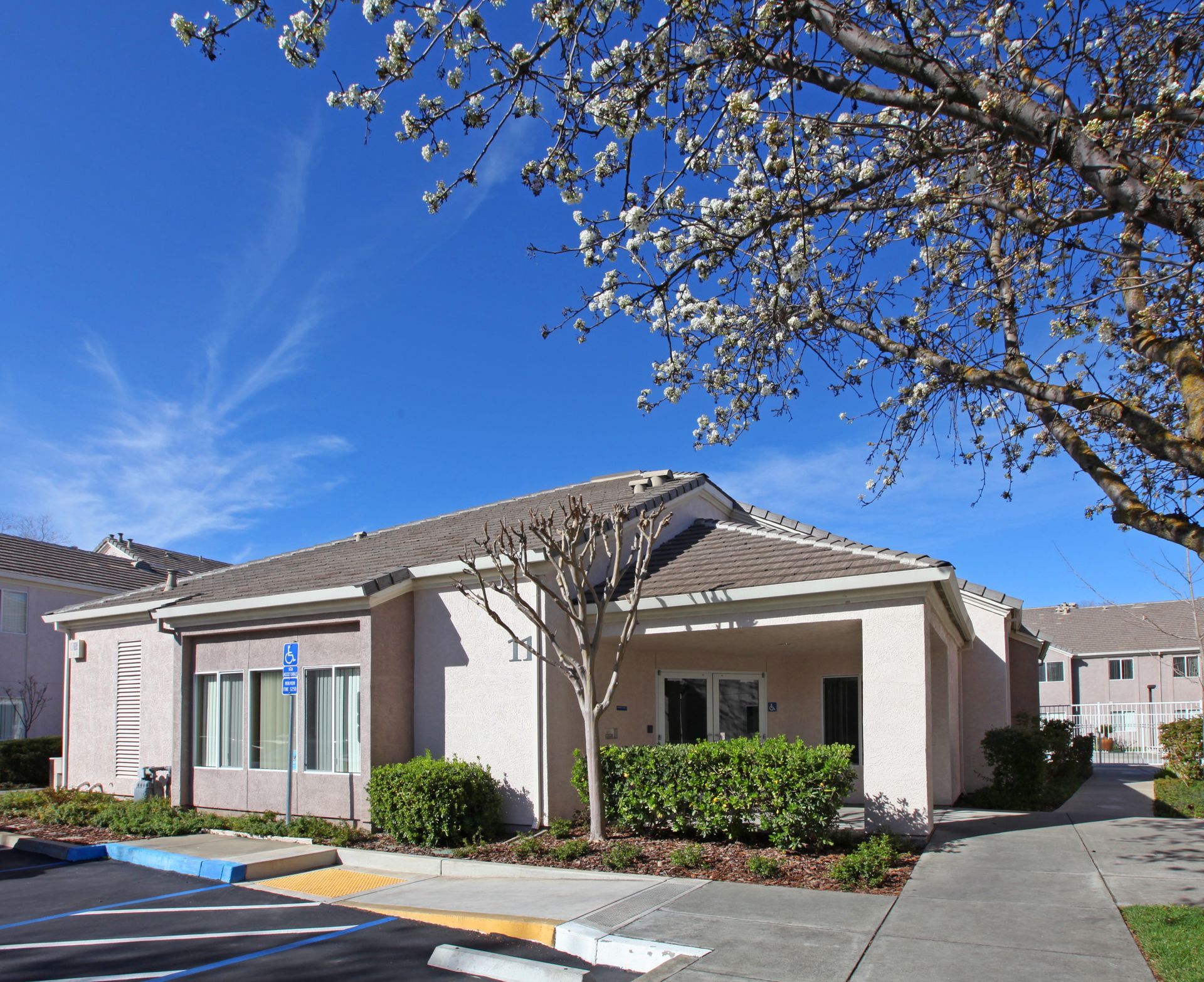 Glacier Point Apartments Amenities
