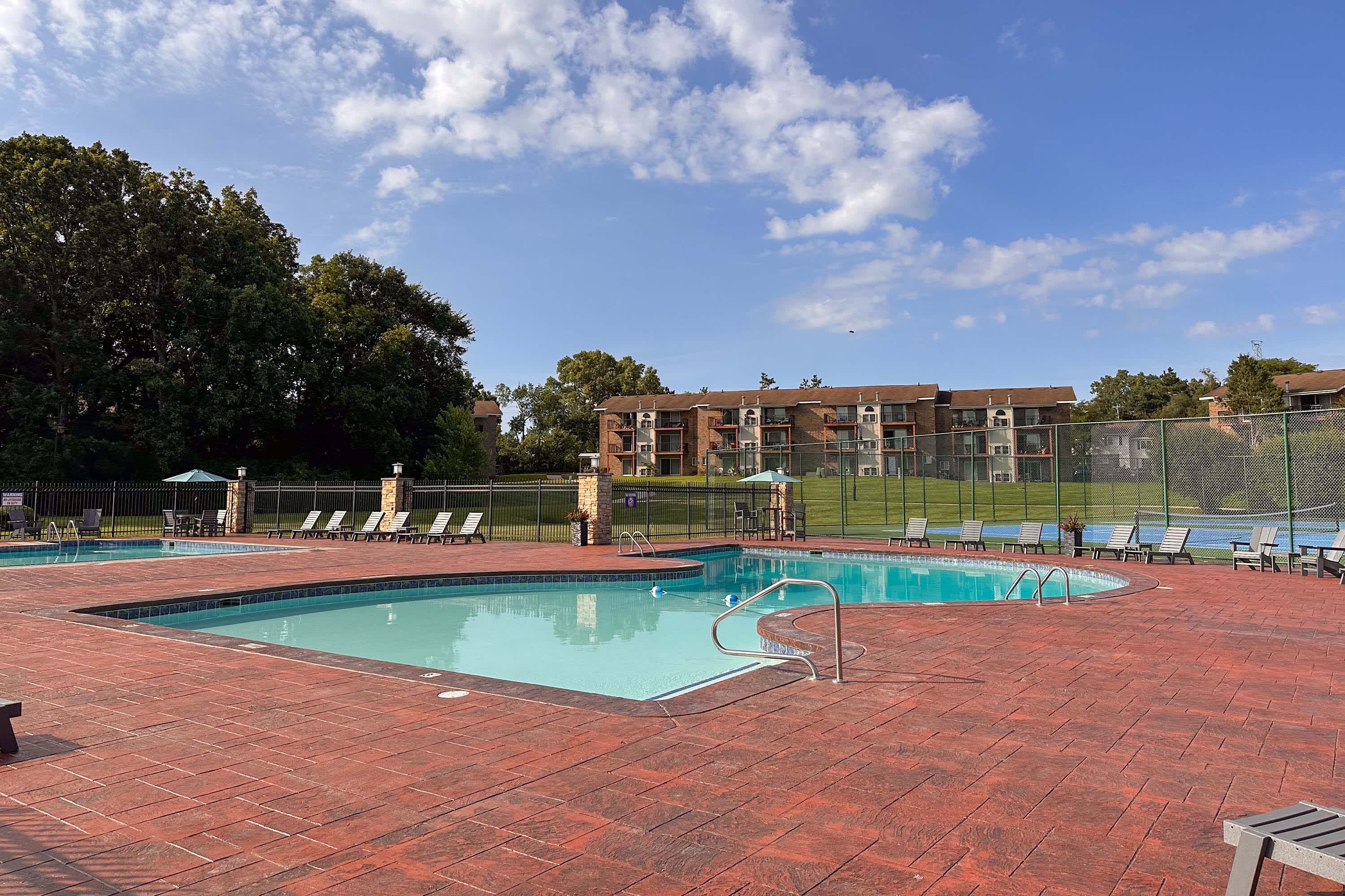 Golfside Lake Amenities