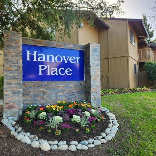Hanover Place Apartments Amenities
