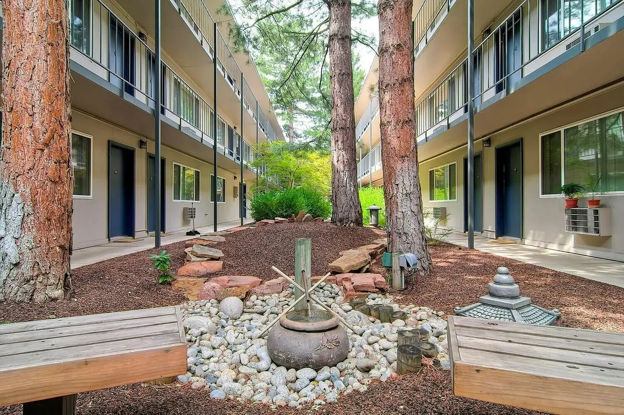 Harper House exterior