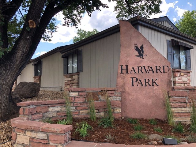 Harvard Park Apartments exterior