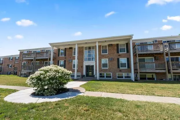 Hull Flats exterior