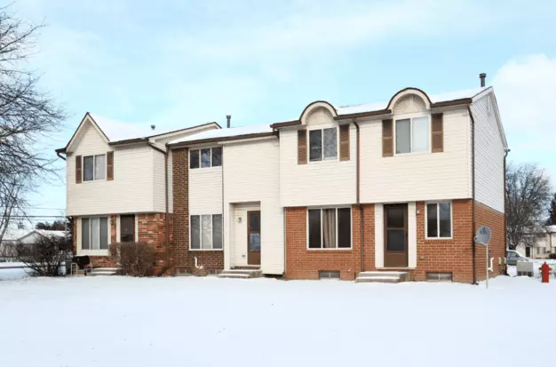 Huntley Villas Apartments exterior