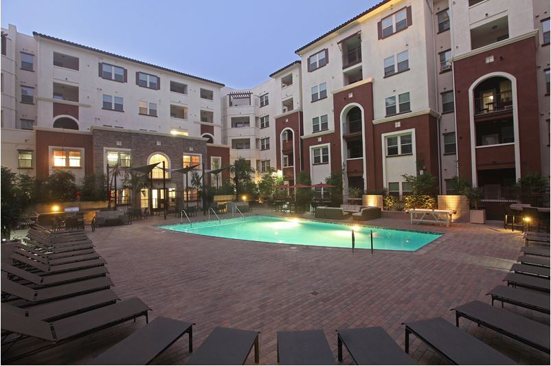 Iconic on Alvarado Amenities