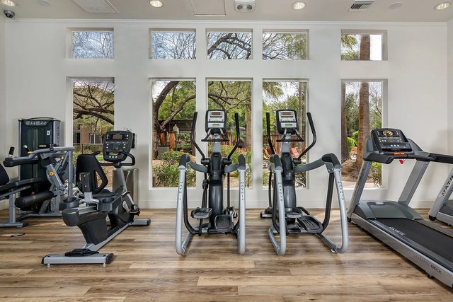 IMT Riverview Amenities