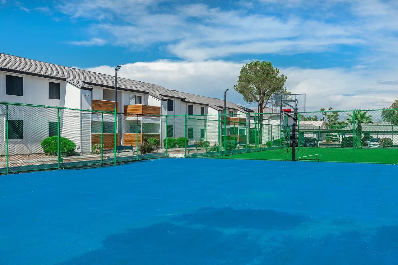 Jolt Apartments exterior