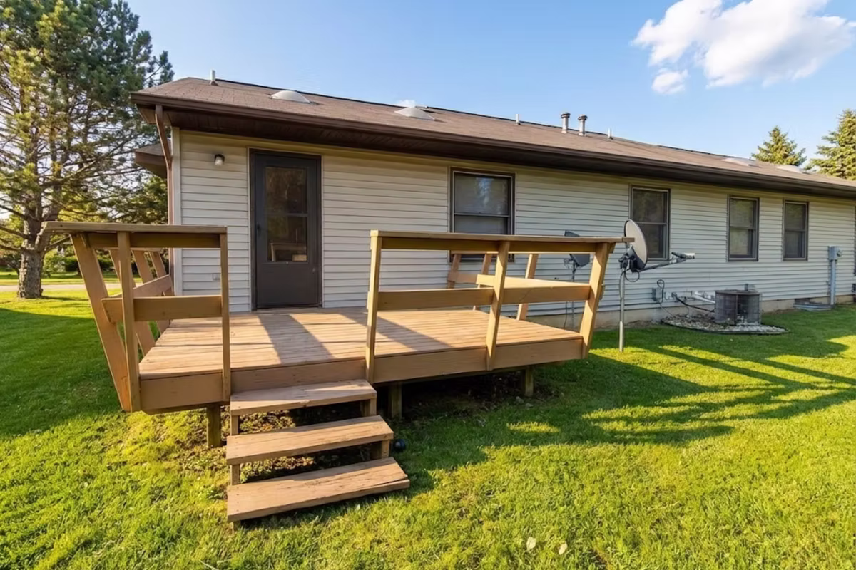 Kindlund Duplexes exterior
