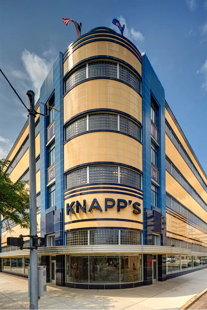 Knapp's Centre Apartments Amenities