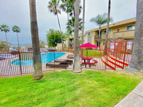 La Mesa Highview Apartments Amenities