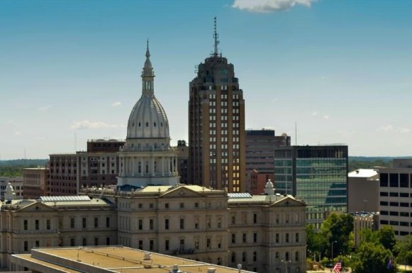 Lansing Tower Apartments Amenities