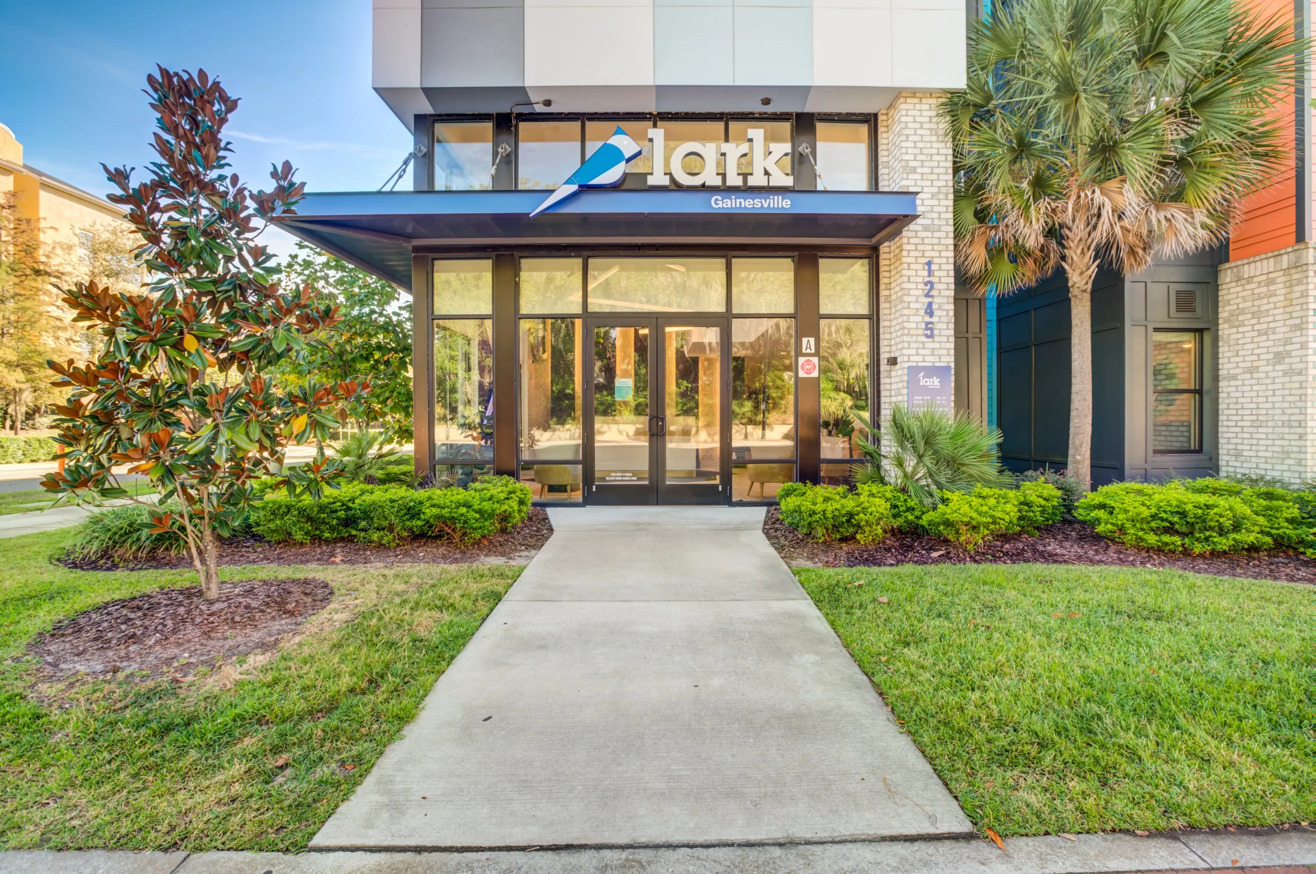 Lark Gainesville exterior