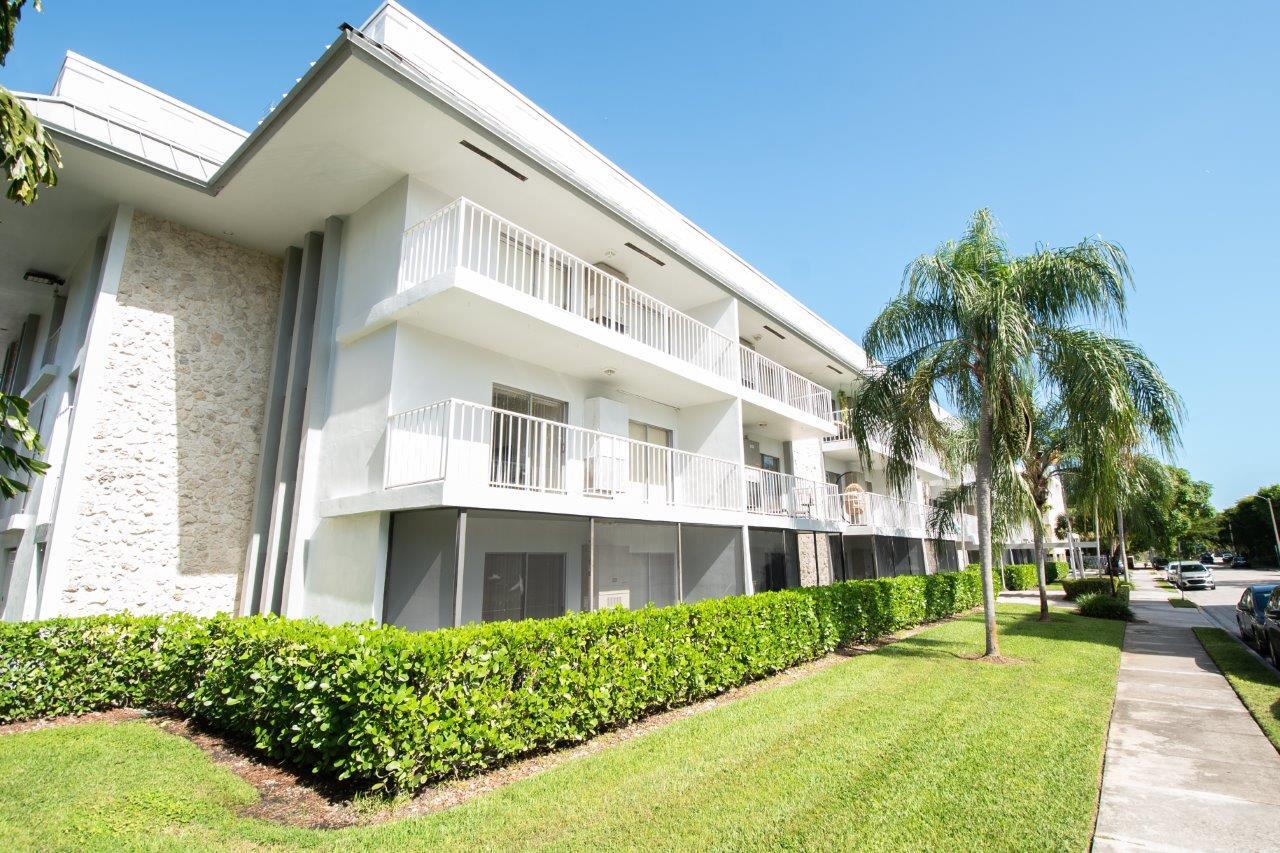 Legacy at South Miami Amenities