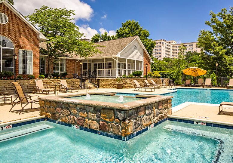 Lincoln Green Apartments Exterior