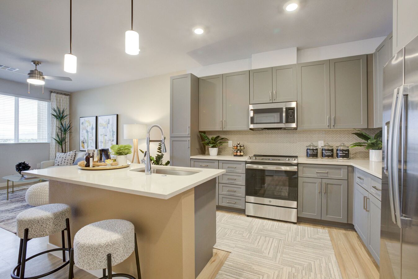 Lucent Scottsdale exterior
