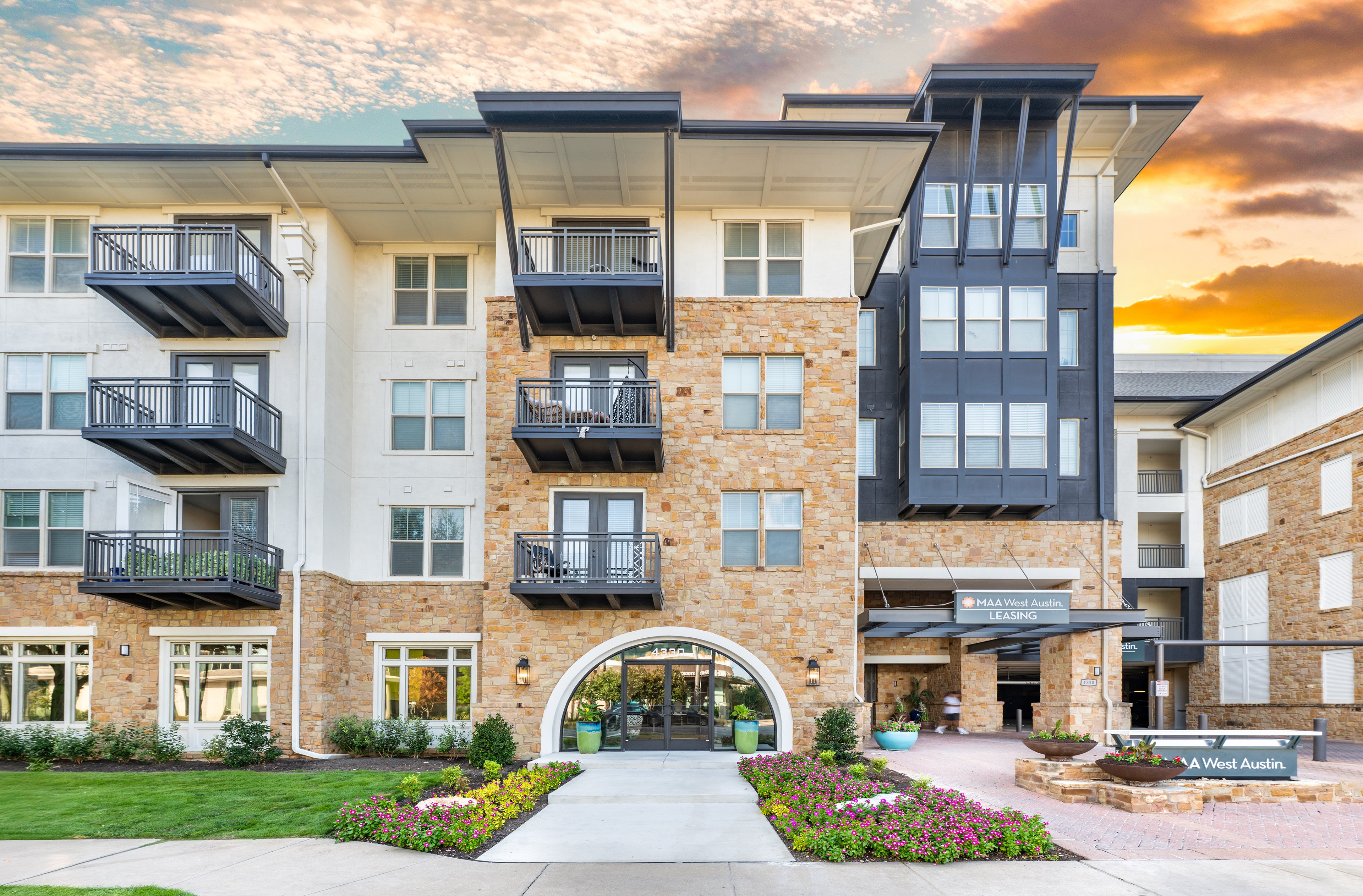 MAA West Austin exterior