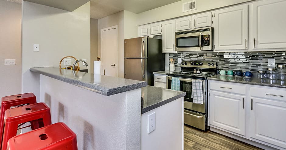 Madera Point Apartments exterior