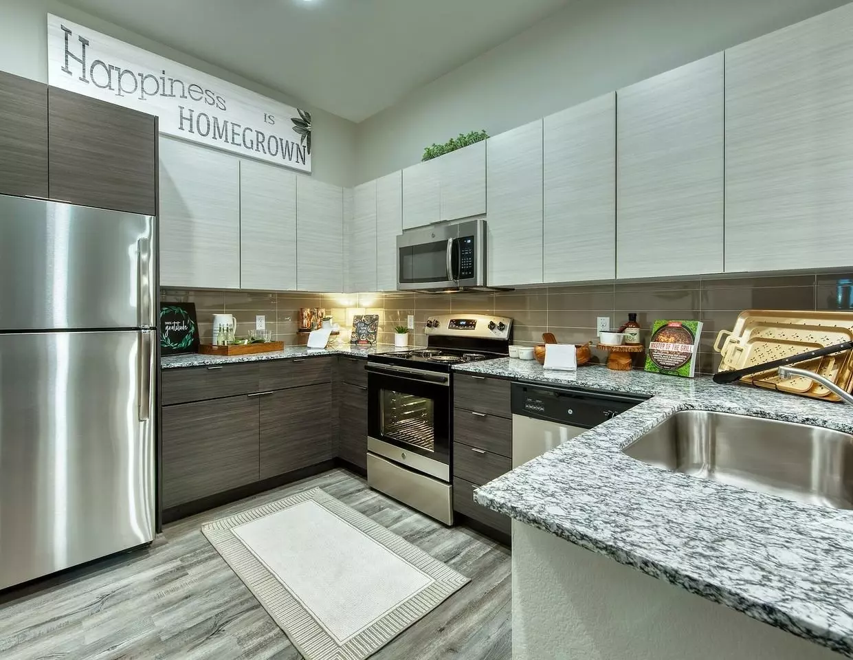 Metro 101 Amenities