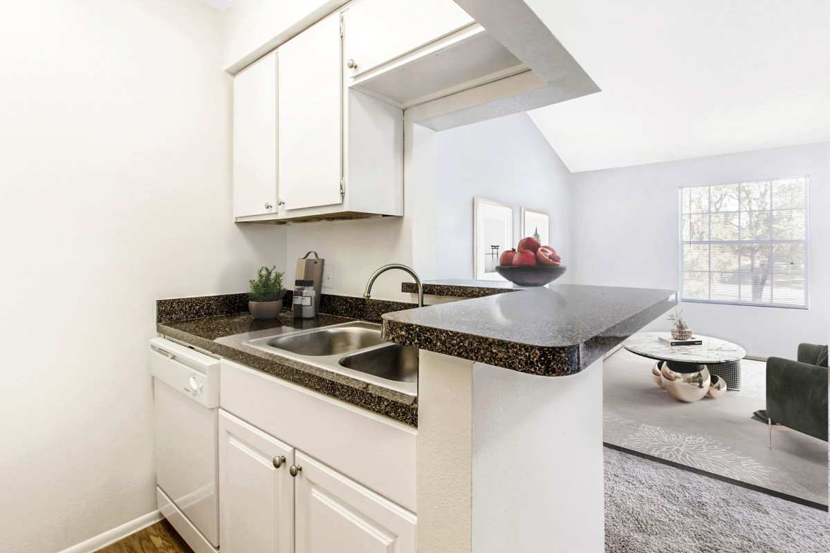 Milana Reserve Apartment Homes Exterior
