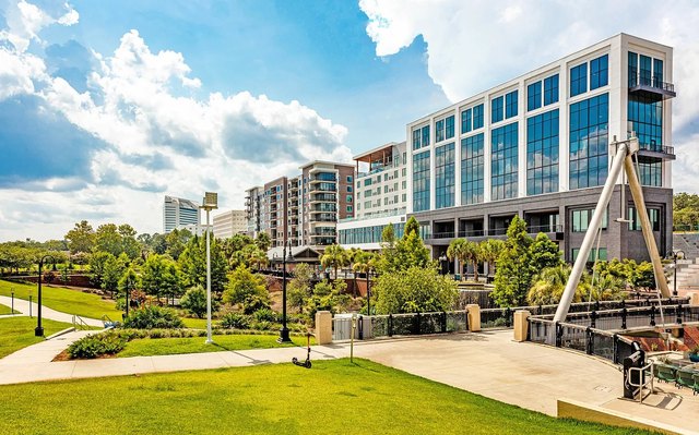 Millstream at Cascades Exterior
