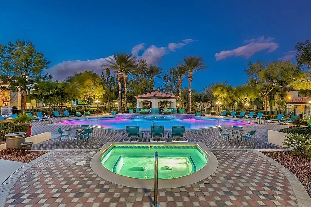 Mirasol Exterior