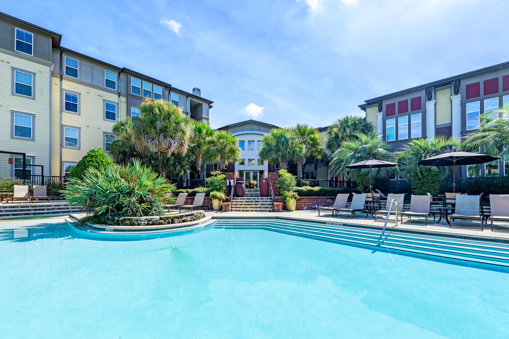 NXNW Tallahassee exterior