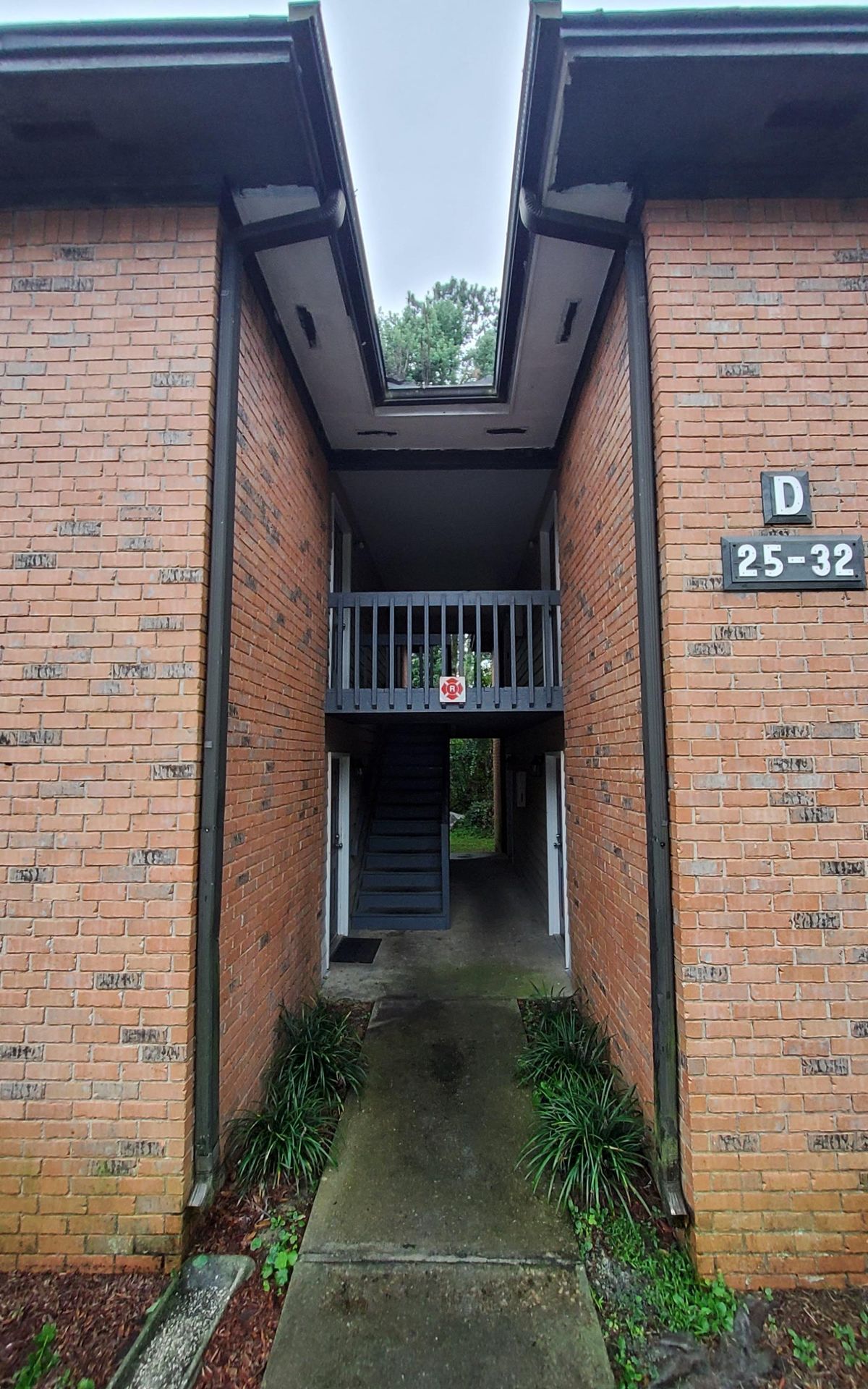 Oak Park Apartments Exterior