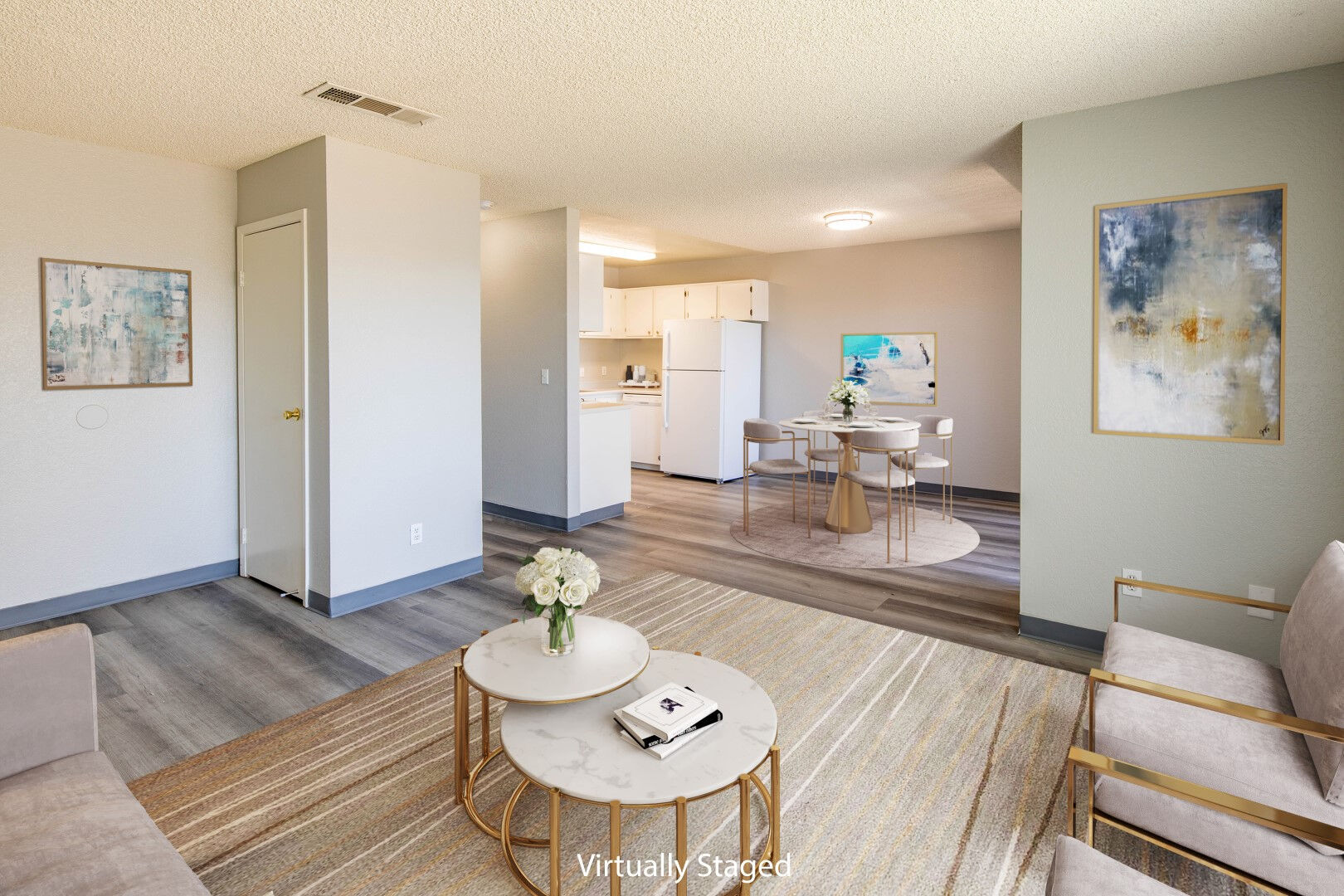 Oasis Apartments exterior