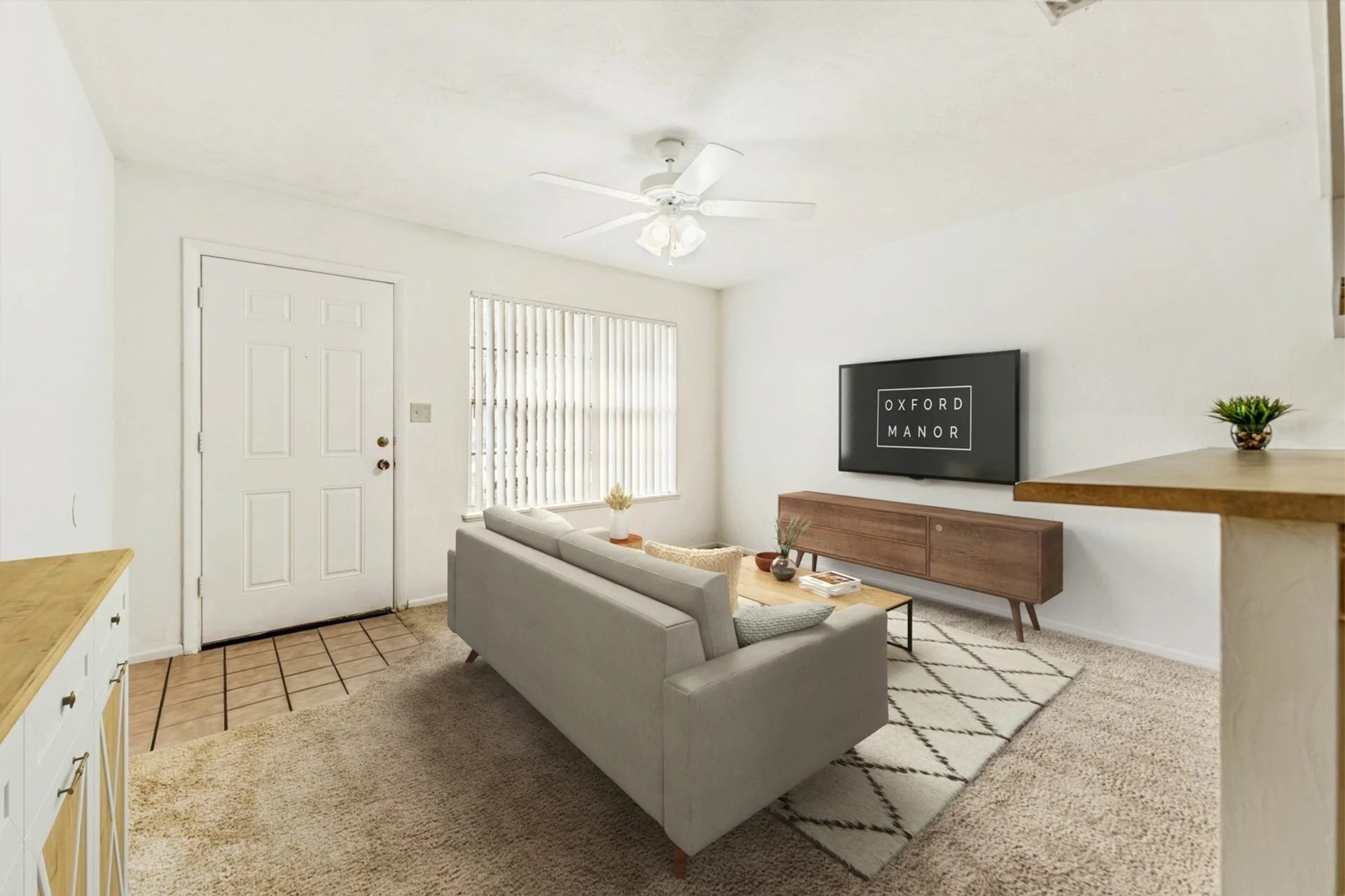 Oxford Manor Amenities