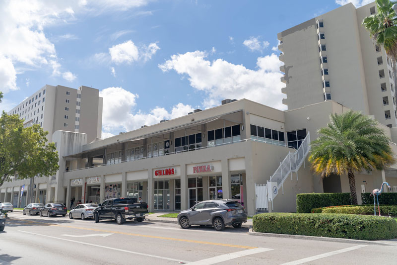 Palm Centre East 3rd exterior