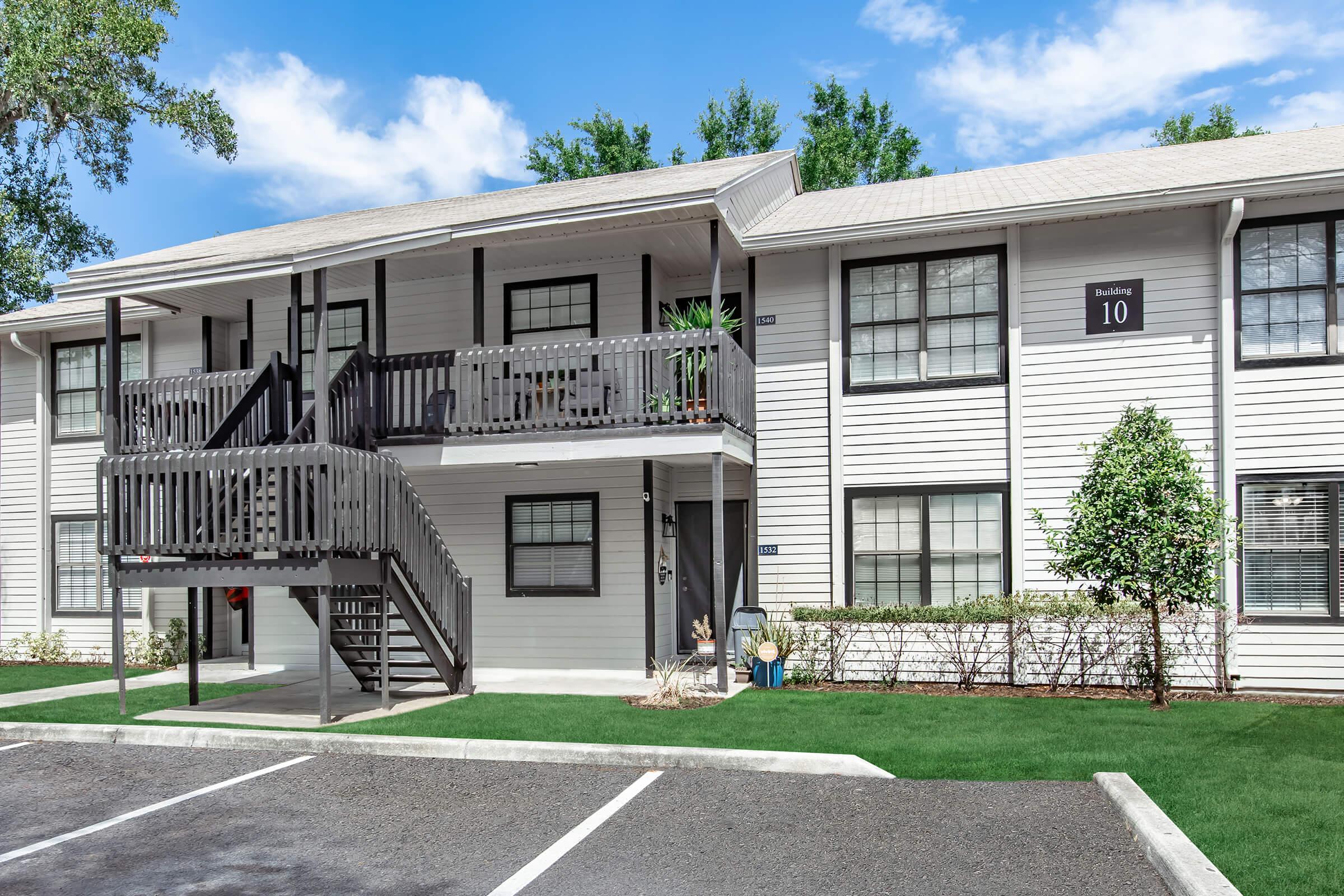 Palm Flats Apartments exterior